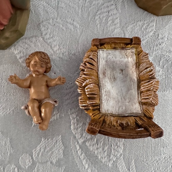 Vintage Fontanini nativity figurines - Picture 14 of 16